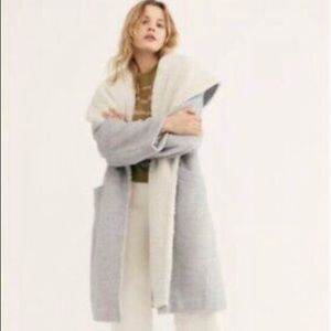 Cozy Sherpa Lined Wool Shawl Collar NEW Never Worn